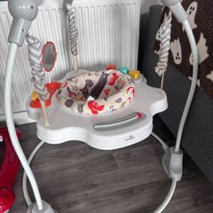 jumperoo