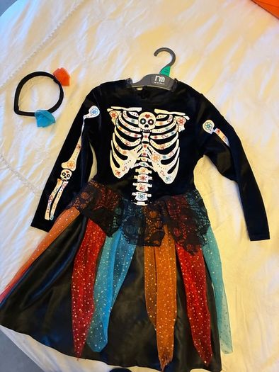 Halloween Costume Age: 5-6
