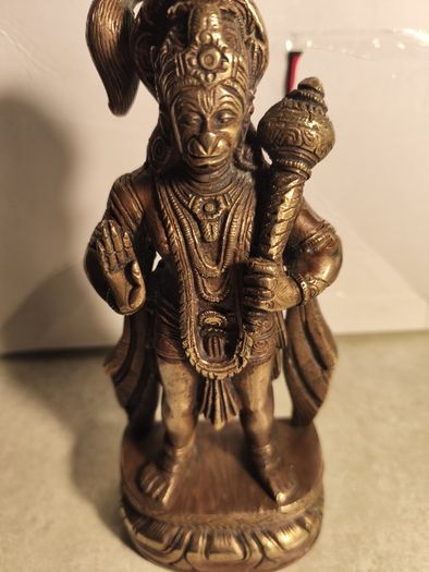 Elegant Brass Lord Hanuman Statue Sacred Sentinel Hanuman Statue | Hanuman Statue for Spiritual Protection | Guardian of Faith & Blessed Protector | Handcrafted Hindu Decor