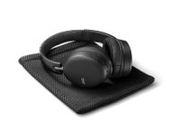 main image for ad Noise Cancelling Headphones JVC