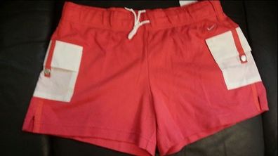BNWT women's Nike shorts raspberry pink size UK14/16 EUR42/44