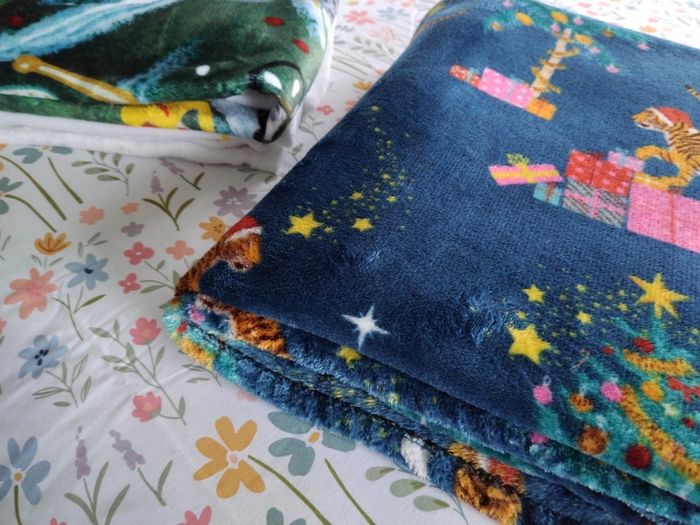 Catherine Lansfield Christmas Winter Fleece Throws