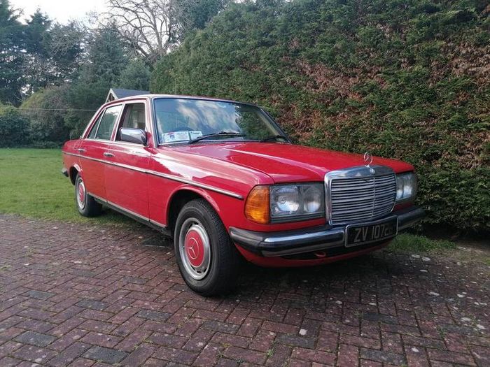 Mercedes W123