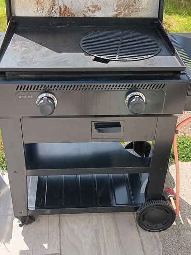 Charbroil  Versa Tile BBQ