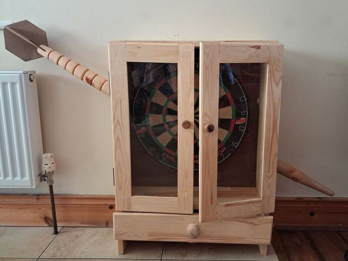 Dart board