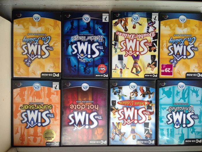 The Sims Deluxe Edition + expansion packs