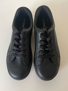boys shoes