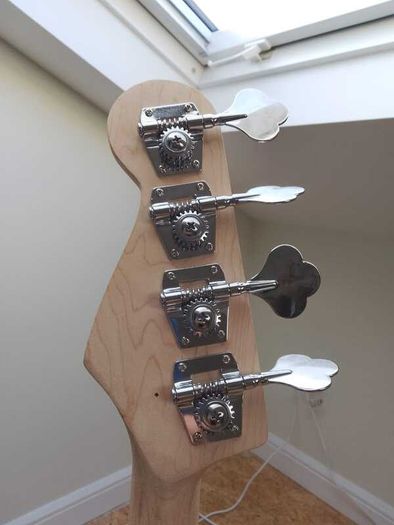 Custom made Precision Bass HIGH OUTPUT