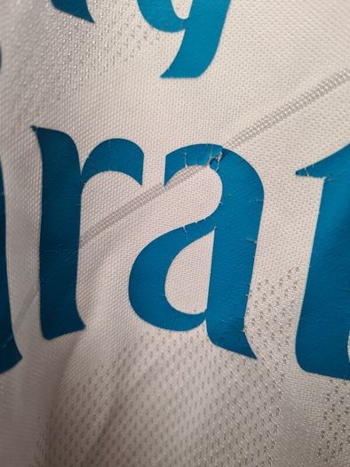 Real Madrid football jersey shirt 2017 Size Medium