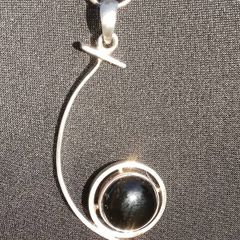 Stunning Sterling Silver Polished Agate Geometric Pendant set