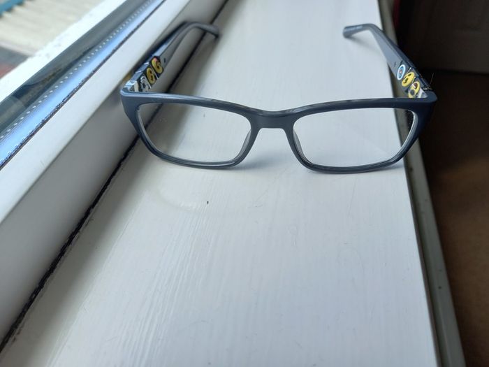 Children minions pair of glasses