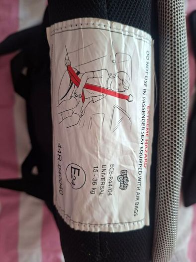 BubbleBum inflatable booster seat
