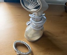Clothes steamer