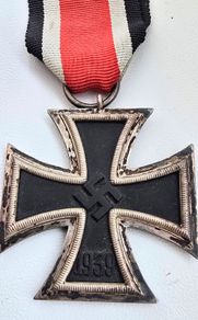 WW2 German Iron Cross - II. Class (65)