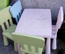 Ikea children's table and 4 chairs