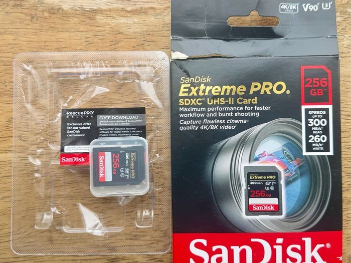 SanDisk Extreme Pro 256GB, SDXC, U3, V90, Class 10