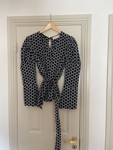 Keepsake Top