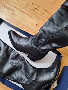 leather boots