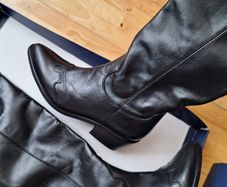 leather boots