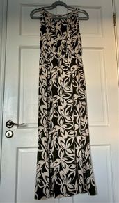 Sleeveless summer maxi dress, size 10