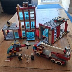 Lego compatible fire station