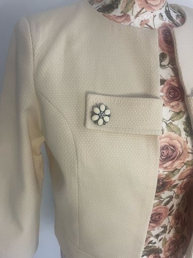 jacket Bnwt darling brand size  8