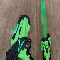 Light-Up Toy Blaster and Retractable Lightsaber
