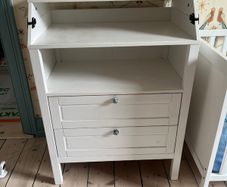 Drawers/changing table
