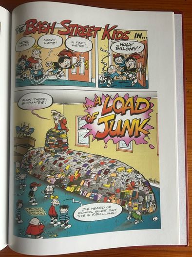 Comic: 'Classic The Beano & The Dandy Arty Farty!'