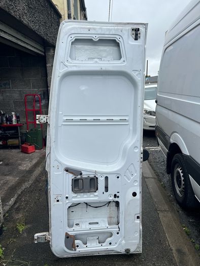 Mercedes sprinter/Volkswagen crafter 2006/2018 back doors