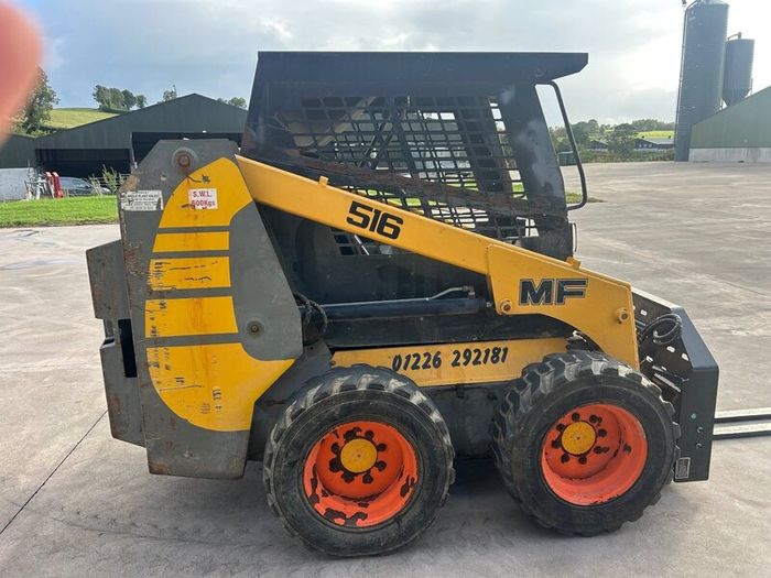 Massey 516 skid steer