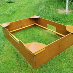 Portable Dog Whelping Box
