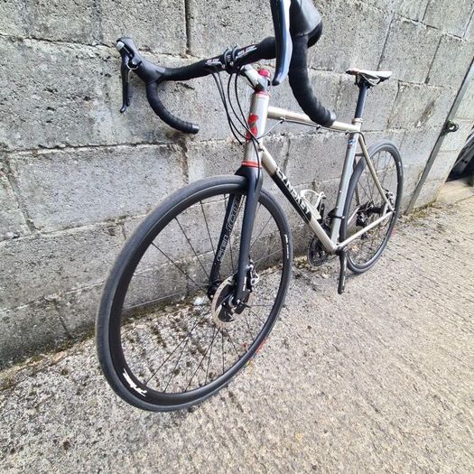 Lynskey Titanium Disc Road bike