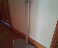 Mobile TV stand