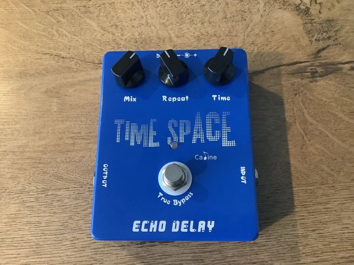 Caline CP-17 Time Space Delay pedal
