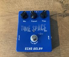 Caline CP-17 Time Space Delay pedal