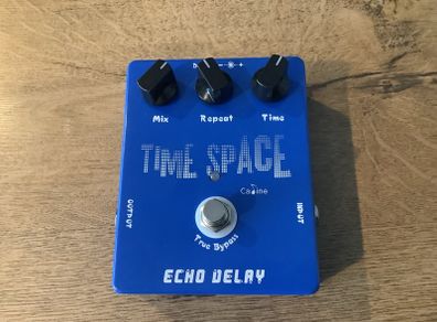 Caline CP-17 Time Space Delay pedal