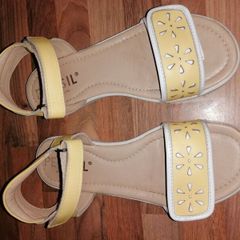 Petasil brand, real leather girls' sandals, size UK4, EU37. Yellow & white design.