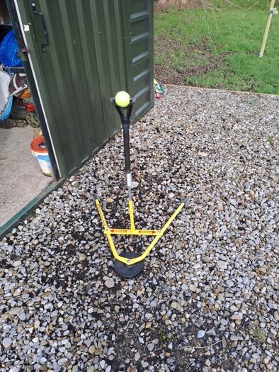 Tennis equipment