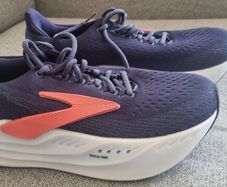 Brooks Glycerin Max Womens Runners - New