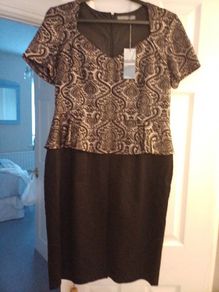 L.A. NWT Black and Cream M & S Dress Size 16