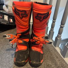 motocross boots