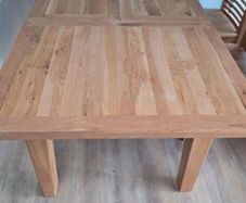 Solid Oak Extendable Dining Table