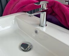 Chrome sink fittings