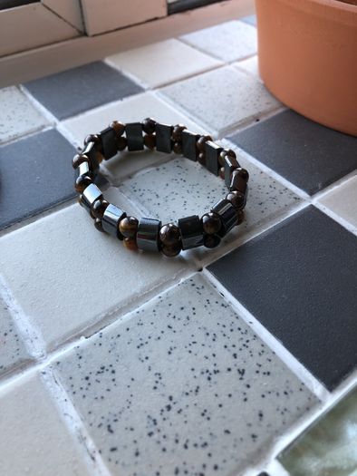 Tigers eye and hamitite bracelet
