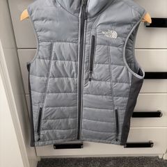 sleeveless northface jacket