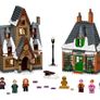 Lego 76388 Hogsmeade Village Visit Image 2