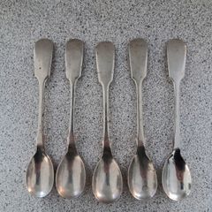 Silver spoon set