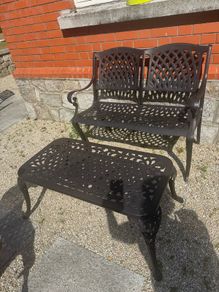 Atwood wrought aluminium bench and coffee table