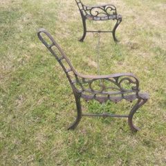 bench ends